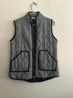 Herringbone Quilted Vest - Black & White